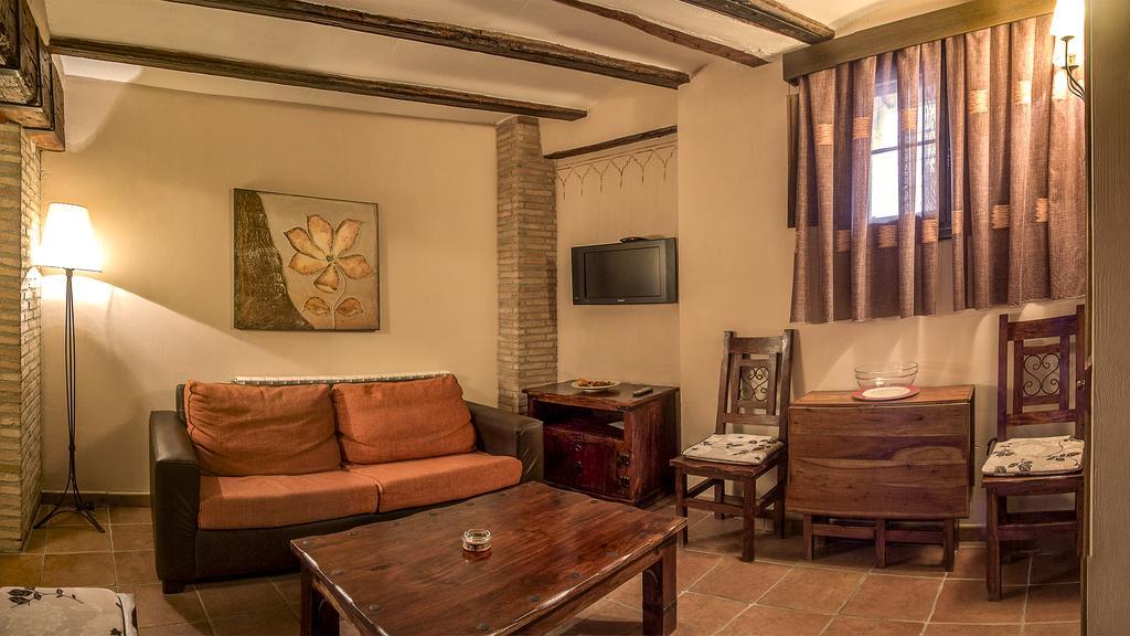 Apartamentos Los Aljezares Gea de Albarracín Exterior photo